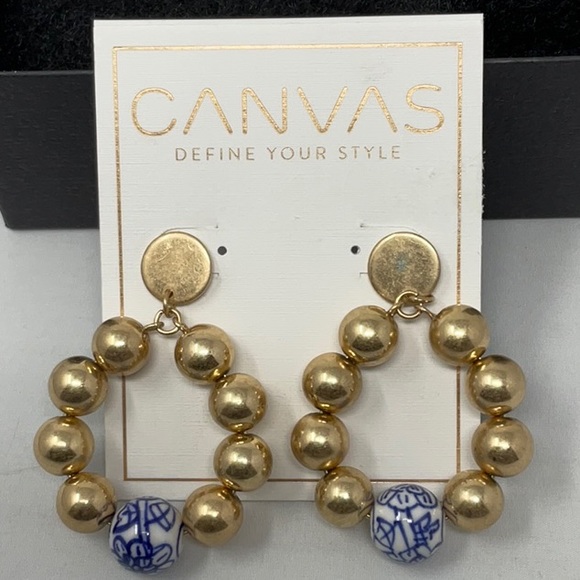 Canvas Jewelry - NWT Canvas yellow gold tone dangle earrings